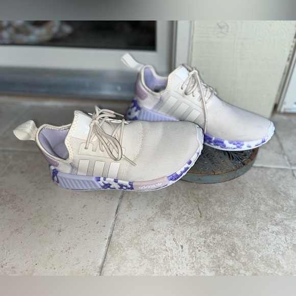 🦄ADIDAS🦄-Originals Women's NMD_R1 shoes- Purple Dots- size 8 womens - Picture 6 of 13